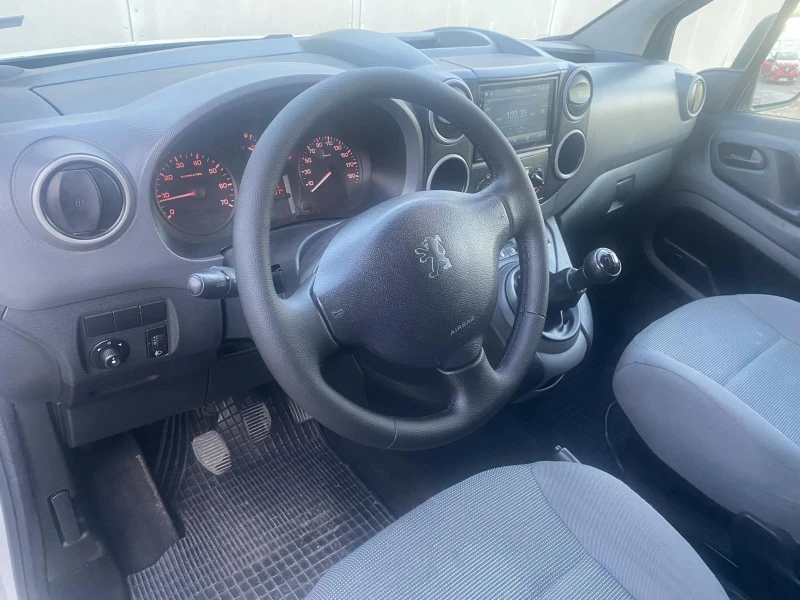 Peugeot Partner 1.6 HDI, снимка 10 - Автомобили и джипове - 48017676