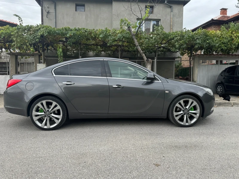 Opel Insignia, снимка 4 - Автомобили и джипове - 48208243