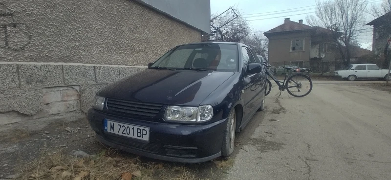 VW Polo, снимка 3 - Автомобили и джипове - 48224476