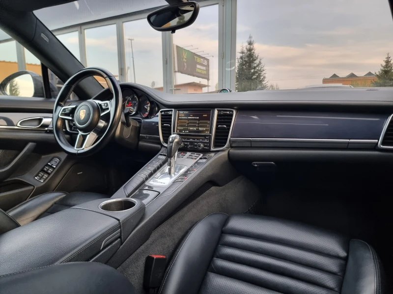 Porsche Panamera Face * Turbo GTS pack* Carbon pack * Camera* , снимка 12 - Автомобили и джипове - 52281489
