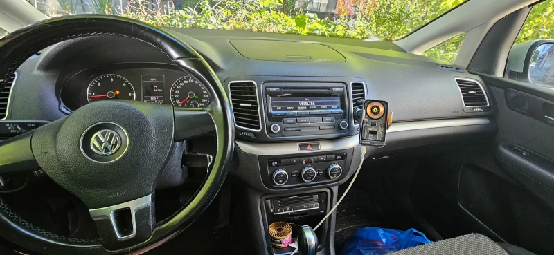 VW Sharan, снимка 8 - Автомобили и джипове - 52497171