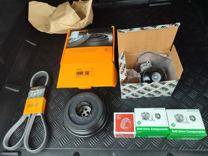 BMW 525 3.0 д 204 коня Head up Panorama, снимка 3 - Автомобили и джипове - 52575406