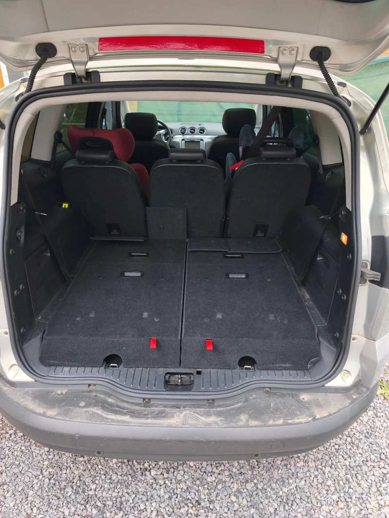 Ford S-Max 2.0 TDCi* 7 Места* Auto* Navi* Кожа, снимка 9 - Автомобили и джипове - 52588367