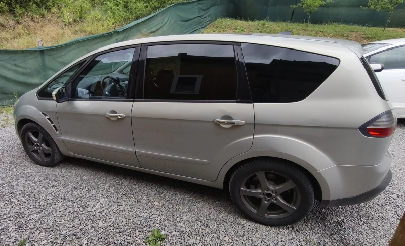 Ford S-Max 2.0 TDCi* 7 Места* Auto* Navi* Кожа, снимка 5 - Автомобили и джипове - 52588367