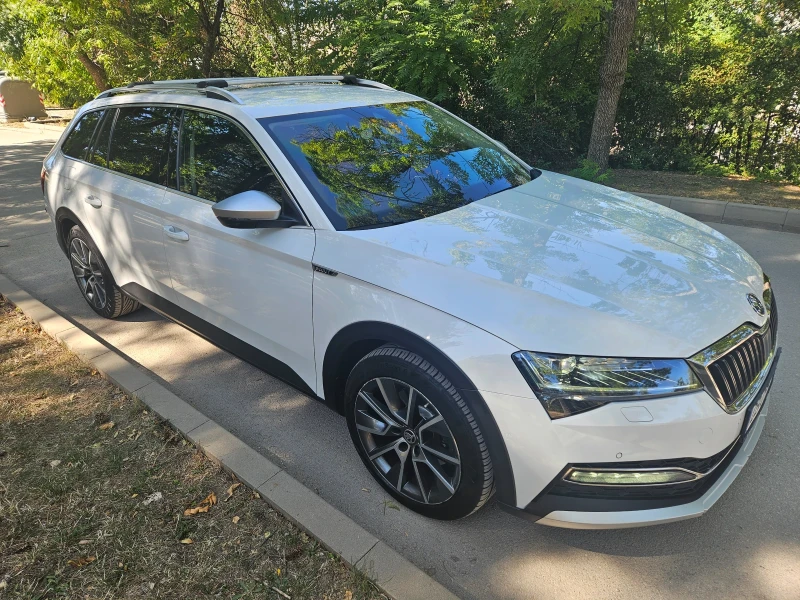 Skoda Superb Scout, снимка 3 - Автомобили и джипове - 52088638