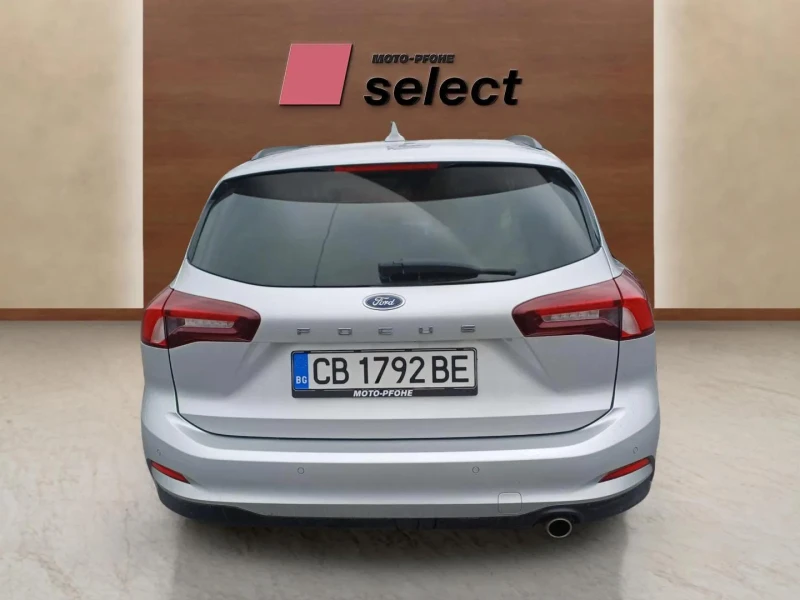 Ford Focus 1.0 EcoBoost, снимка 6 - Автомобили и джипове - 51884642