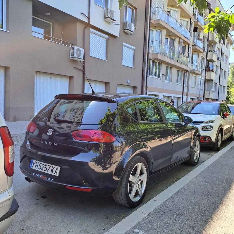 Seat Leon, снимка 8 - Автомобили и джипове - 52181990