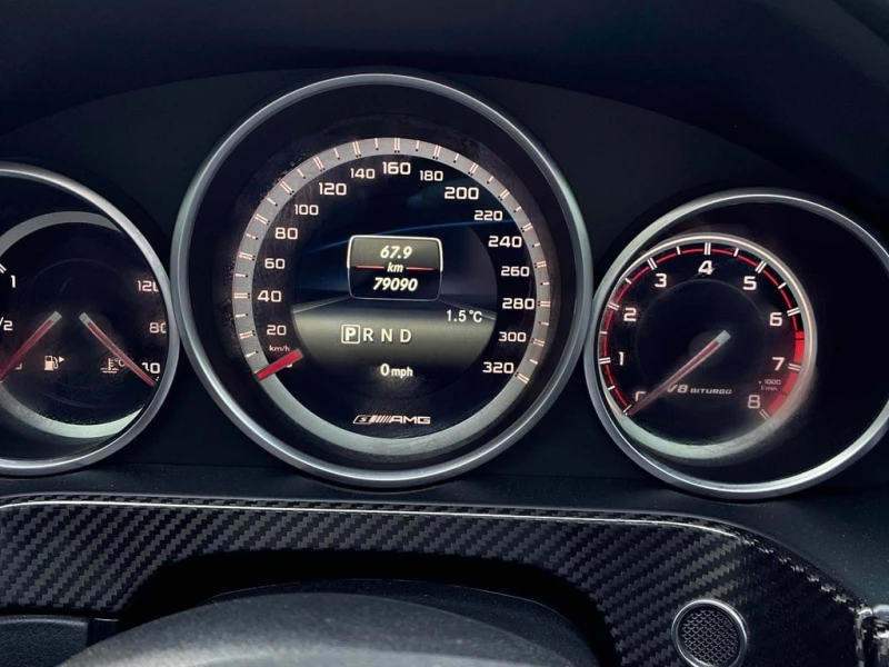 Mercedes-Benz E 63 AMG S* CARFAX * БЕЗ ПЪРВОНАЧАЛНА ВНОСКА, снимка 15 - Автомобили и джипове - 53005508