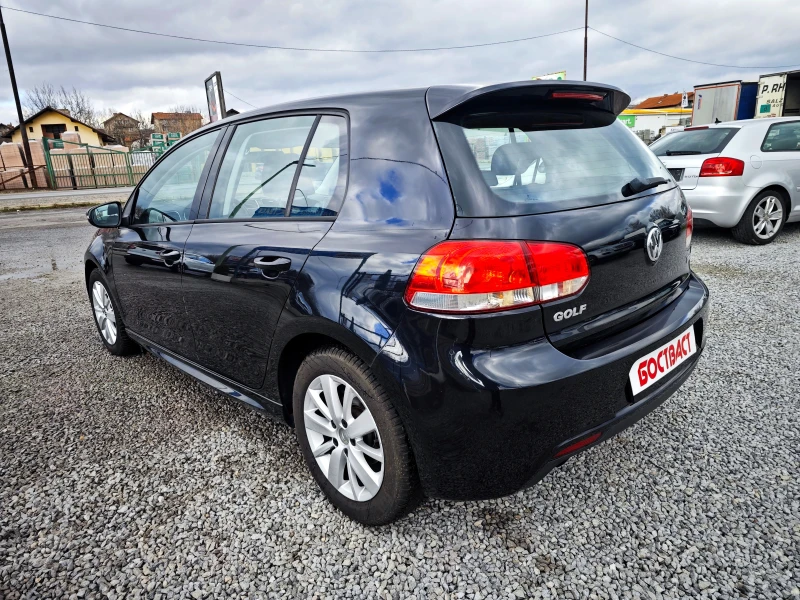 VW Golf 1.6 TDi, снимка 3 - Автомобили и джипове - 53529023