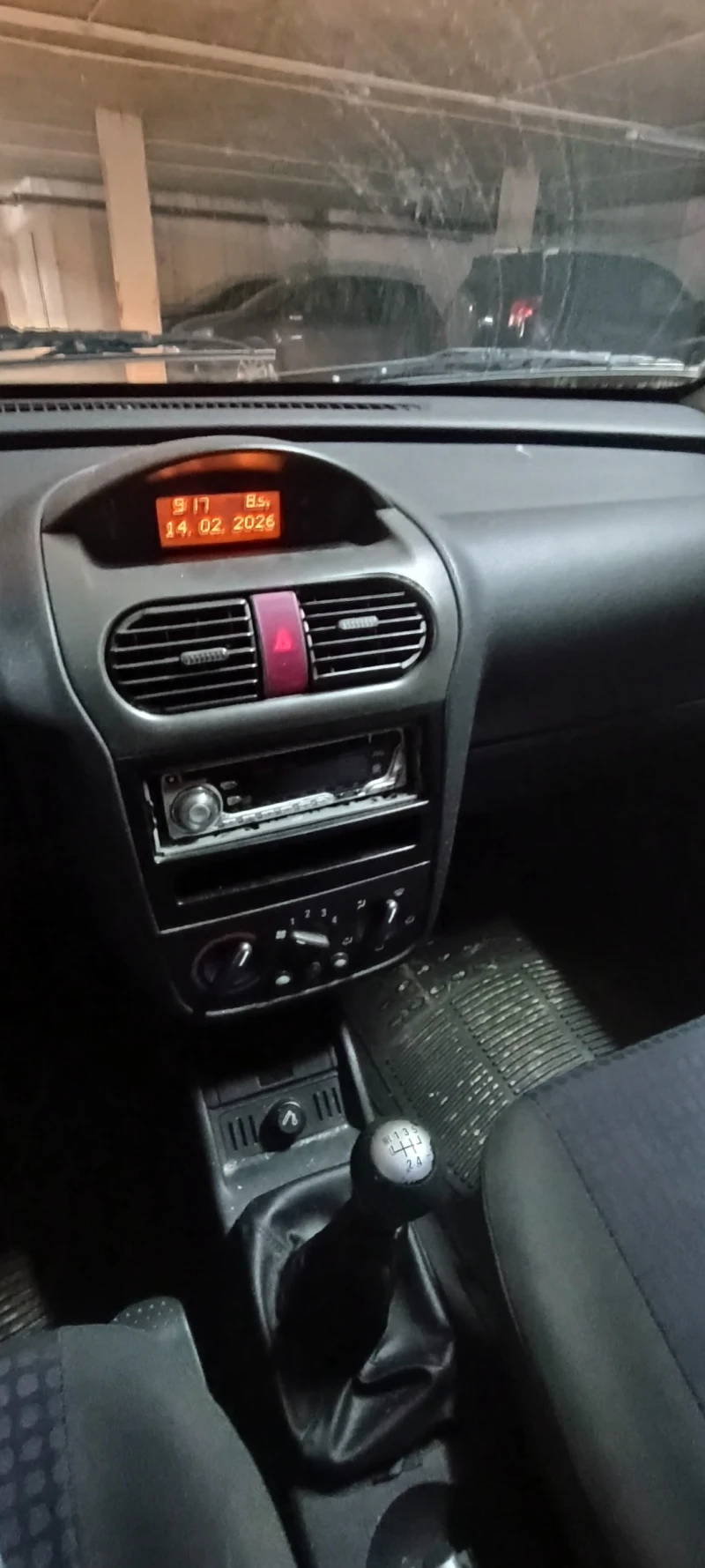 Opel Corsa 1.2 бензин/газ, снимка 6 - Автомобили и джипове - 53570958