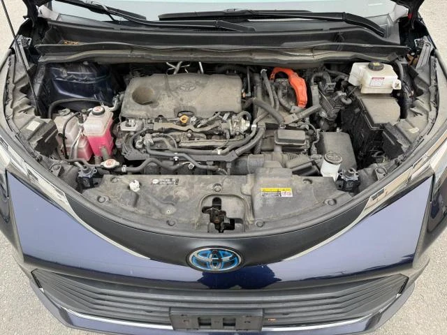 Toyota Sienna XLE, снимка 9 - Автомобили и джипове - 48402317