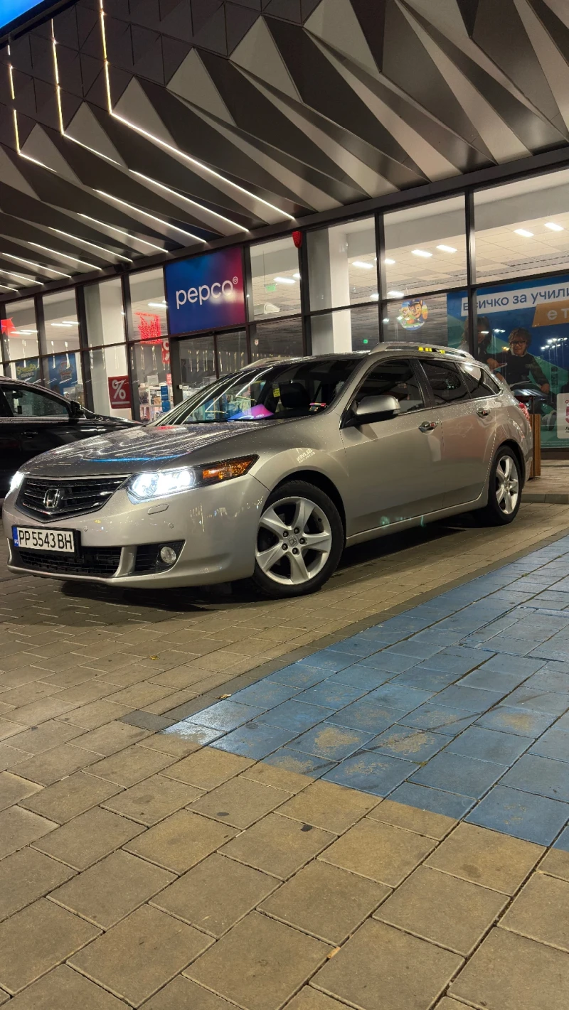 Honda Accord Tourer 2.2 i-DTEC 180 к.с. Executive EURO 5 - 13499 лв. - 21289725 1