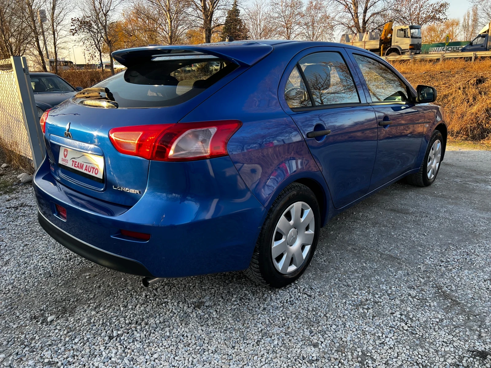 Mitsubishi Lancer 1.5i 126000km TOP - изображение 6