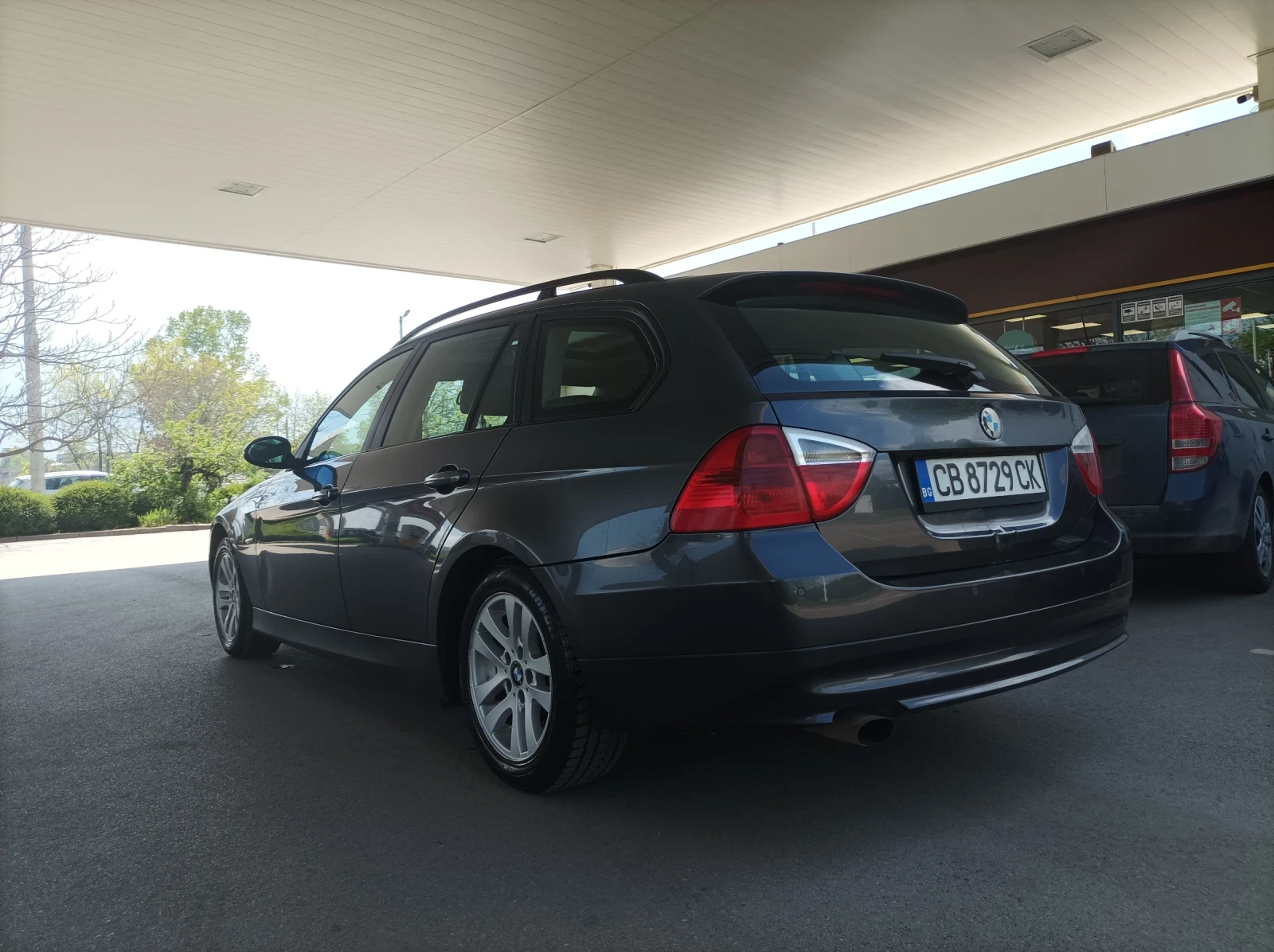 BMW 320 КОЖА.ПАНОРАМА!!! - изображение 3