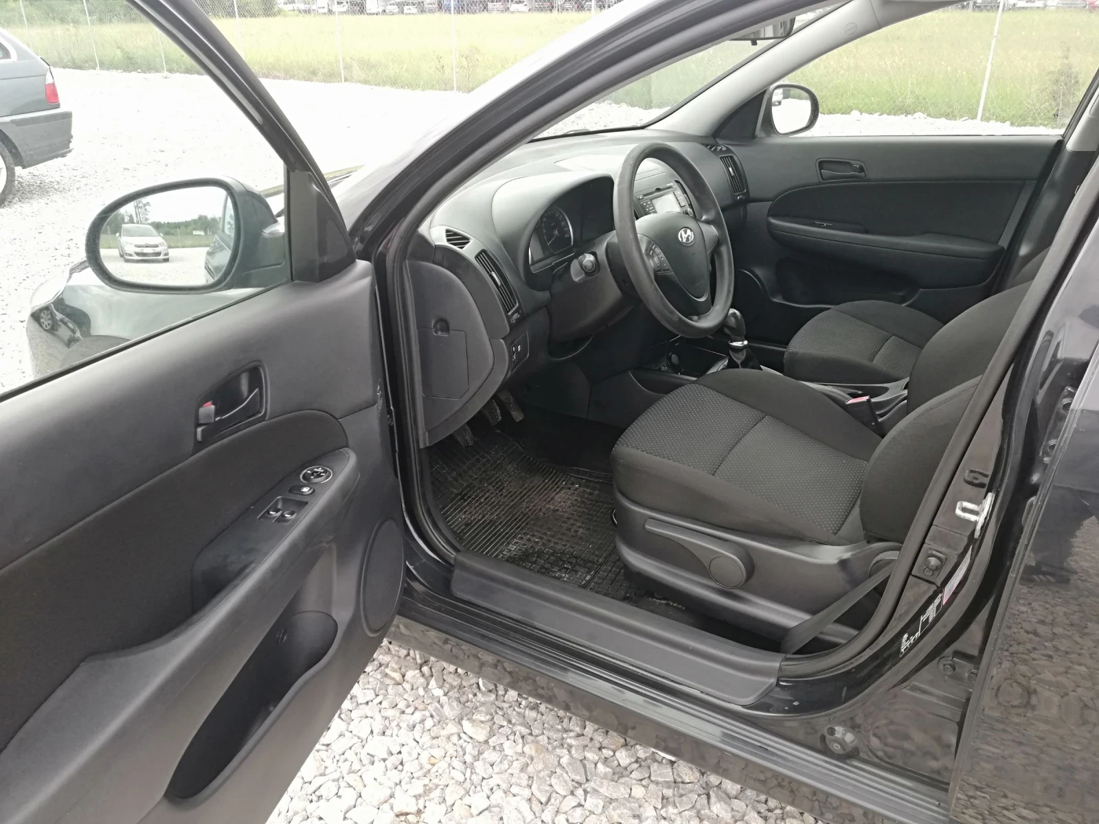 Hyundai I30 1.6crdi kli IT - изображение 10