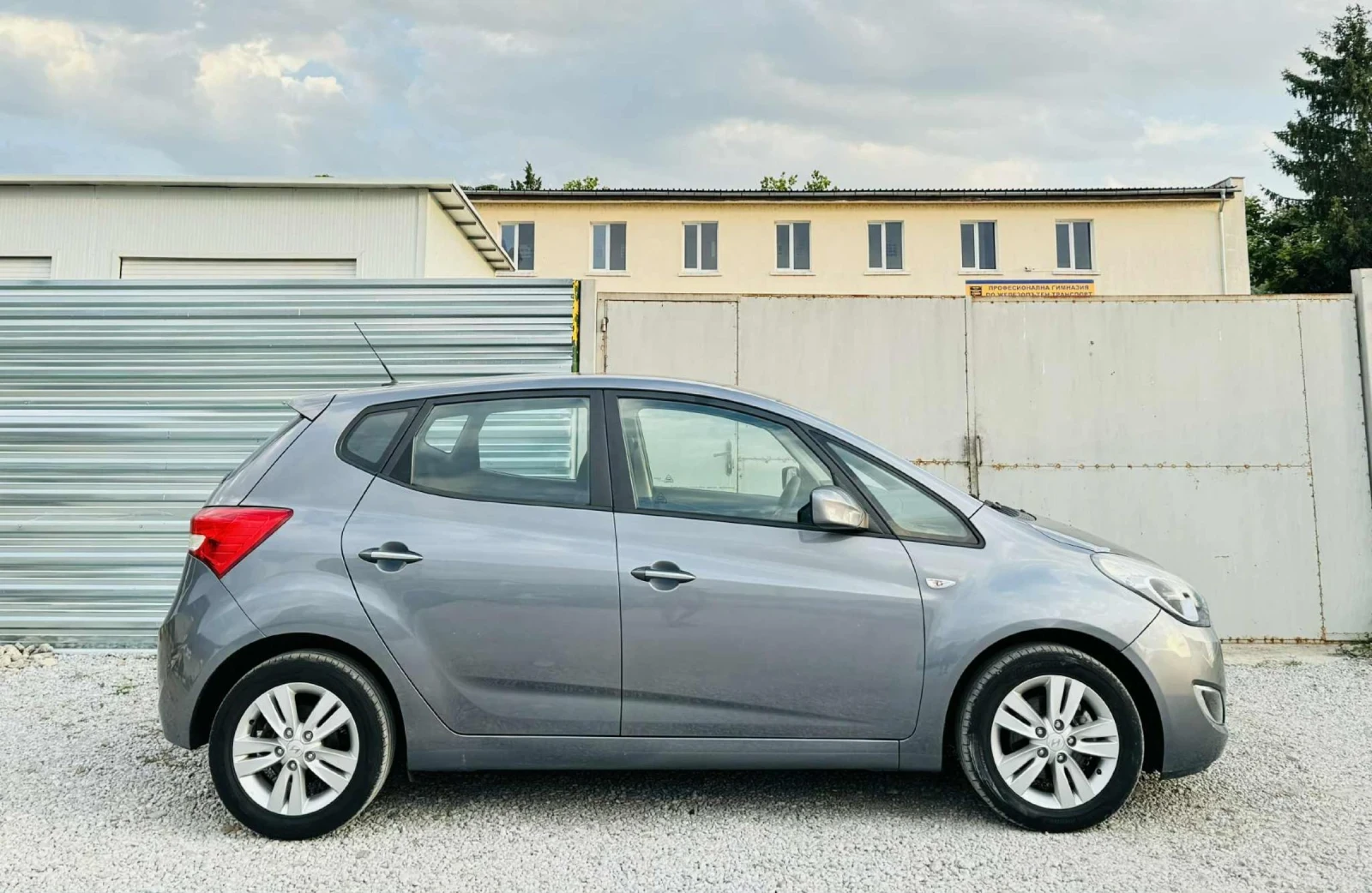Hyundai Ix20 Уникален  - изображение 4
