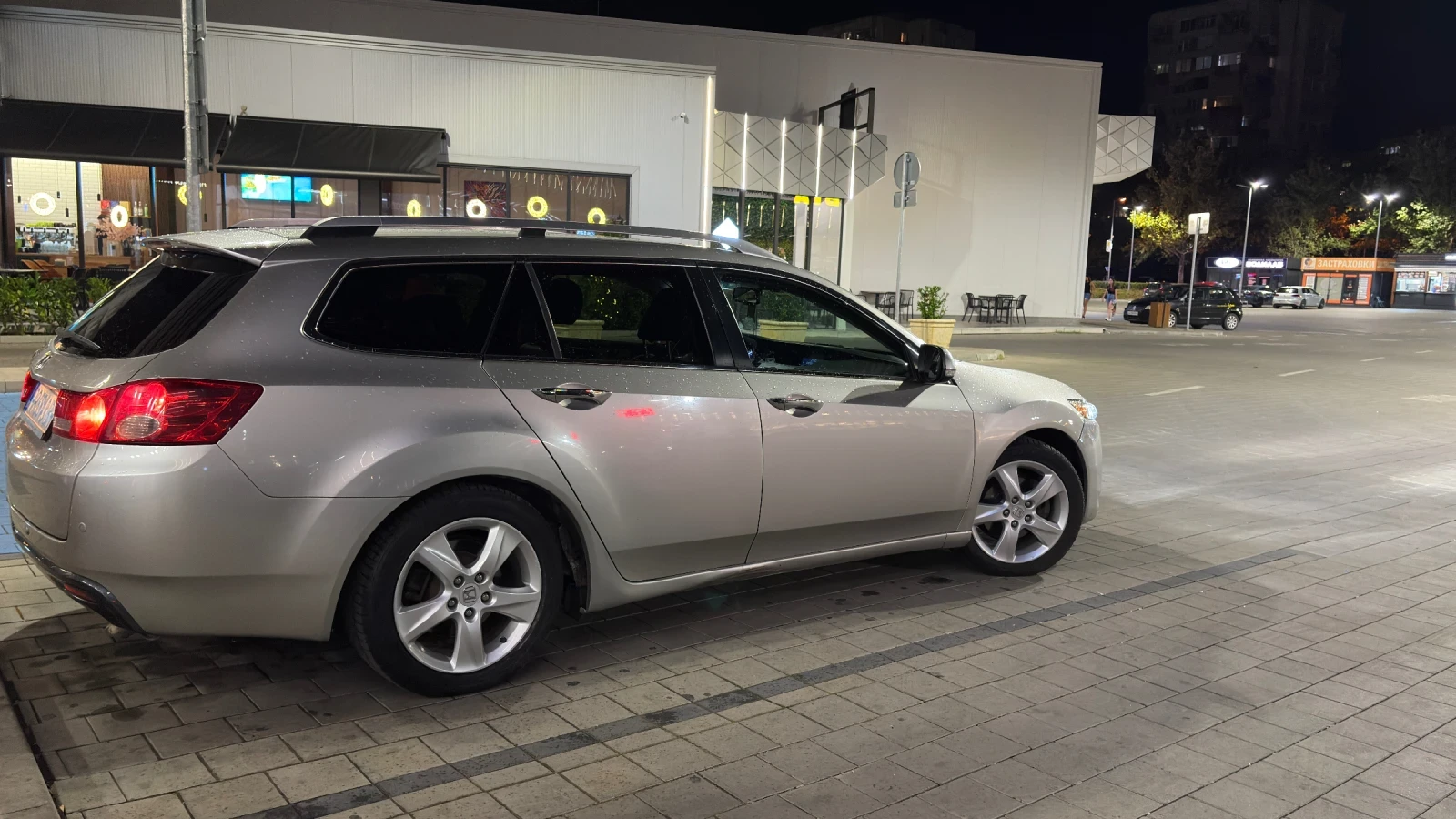 Honda Accord  Tourer 2.2 i-DTEC  180 к.с. Executive EURO 5 - изображение 3
