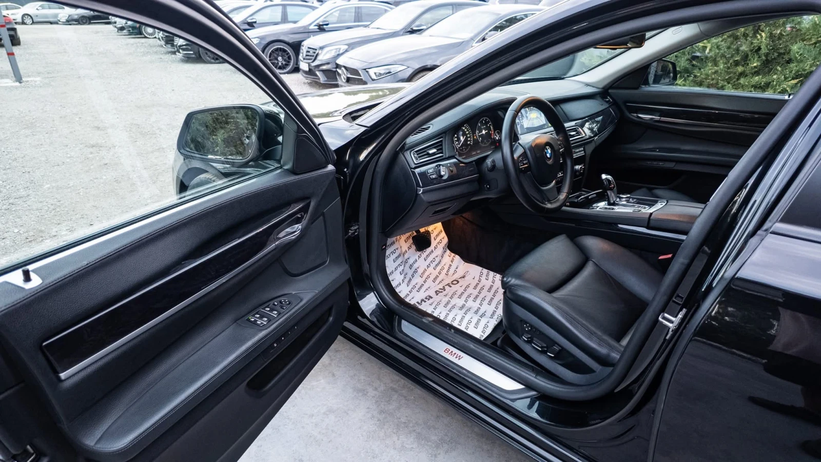 BMW 730 D XDRIVE FULL M PACK AKRAPOVIC  100% | Mobile.bg   11