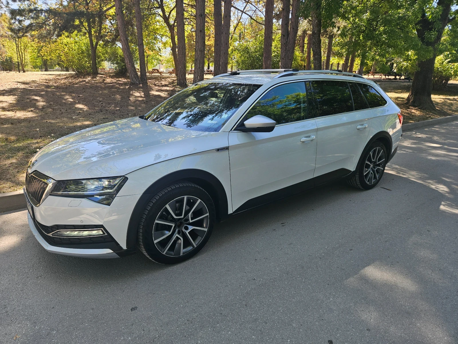 Skoda Superb Scout | Mobile.bg   1