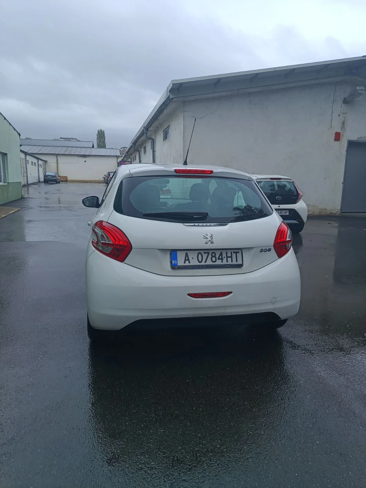 Peugeot 208  - изображение 5