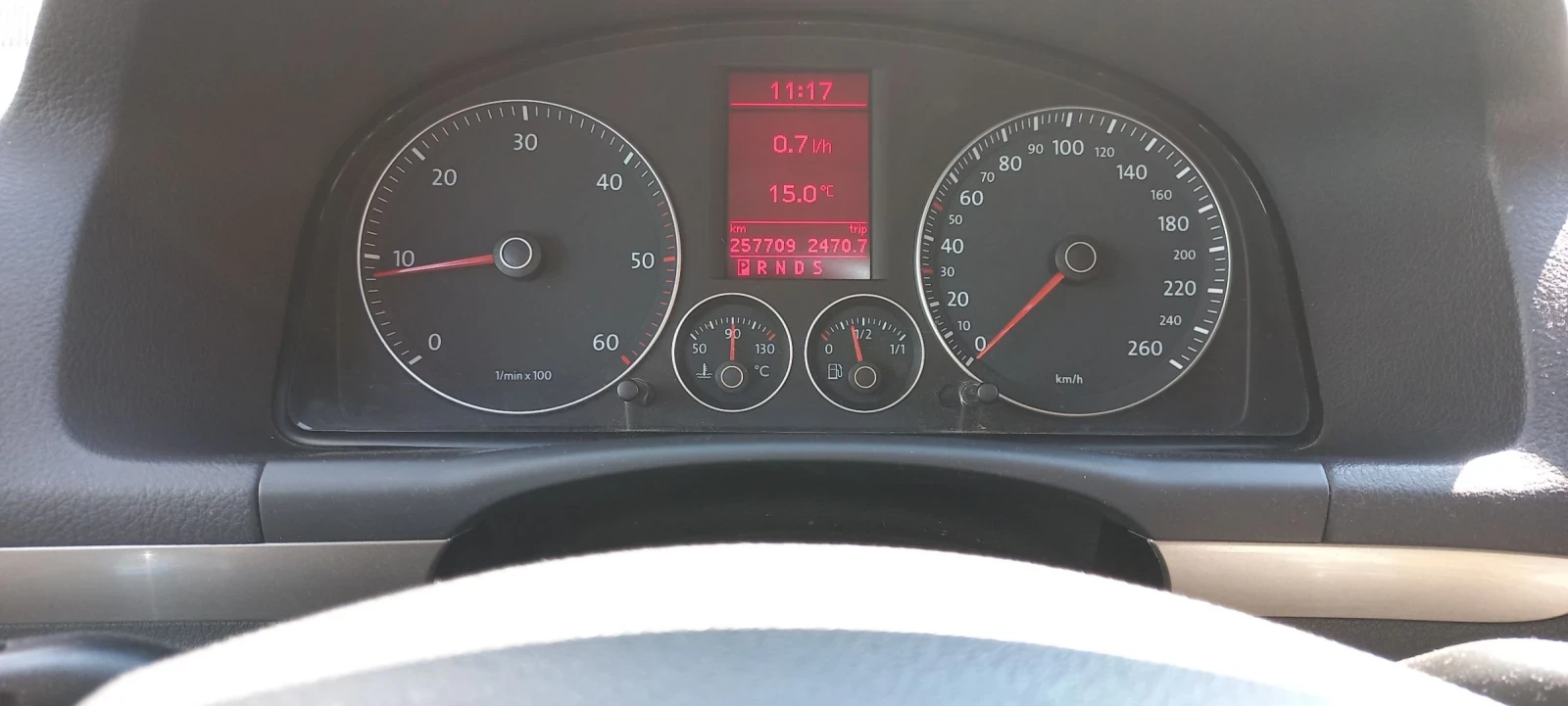 VW Touran  - изображение 7