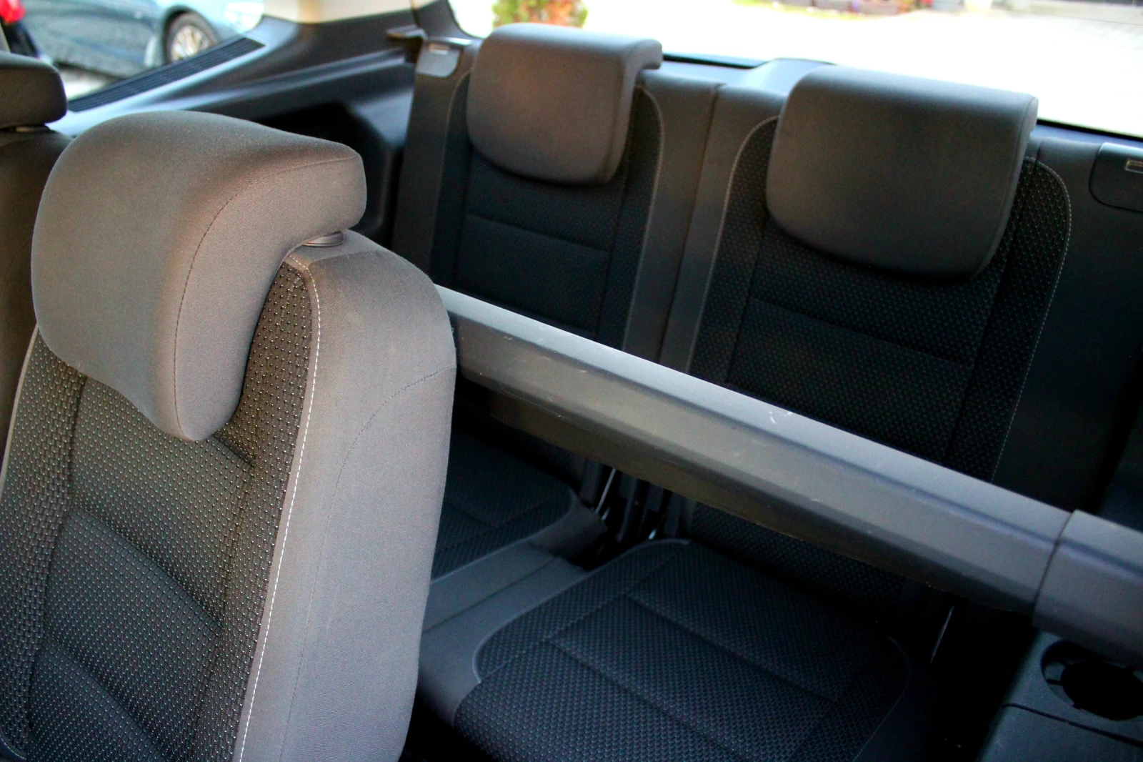 VW Touran 1.6TDI 7    | Mobile.bg   15