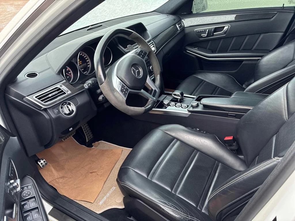 Mercedes-Benz E 63 AMG S* CARFAX * ��� ������������ ������ | Mobile.bg � ����������� 5