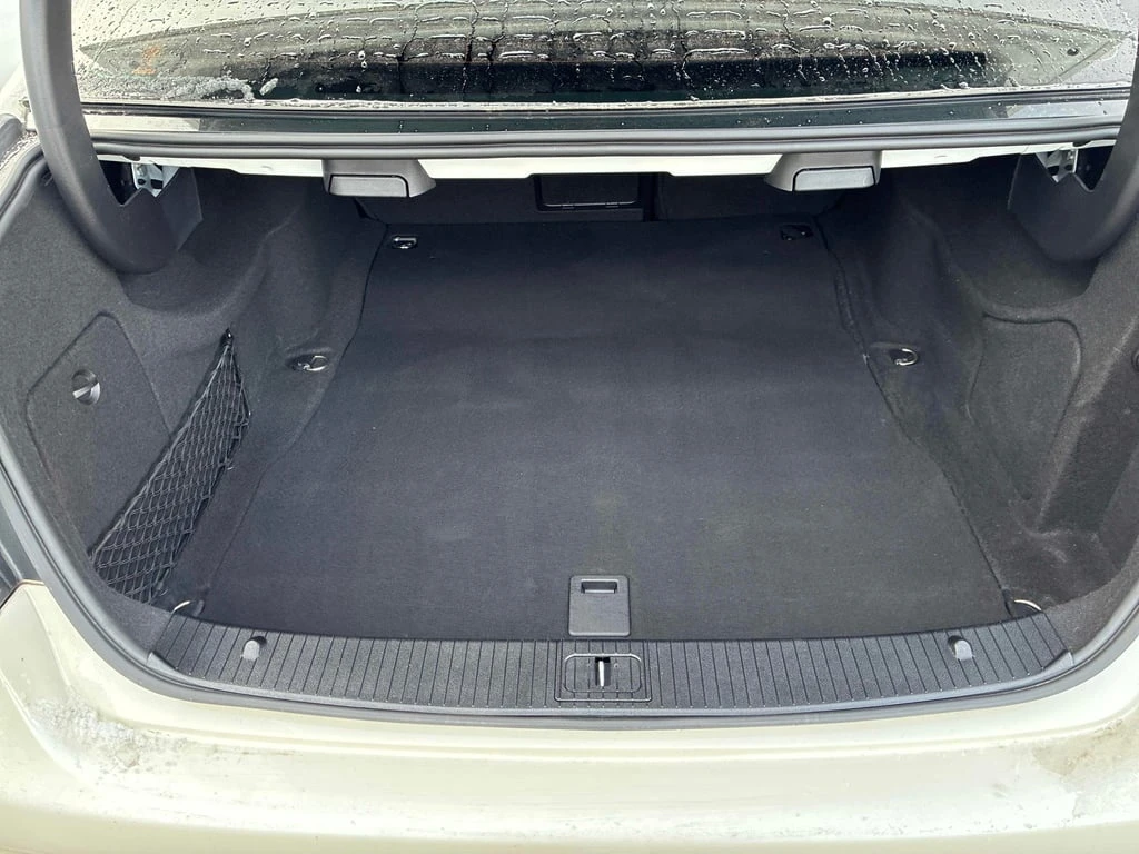 Mercedes-Benz E 63 AMG S* CARFAX * ��� ������������ ������ | Mobile.bg � ����������� 13