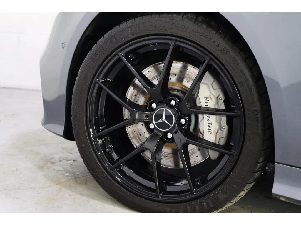 Mercedes-Benz E 450 * АВТО КРЕДИТ* ЦЕНА ДО БГ * СЕРВИЗНА ИСТОРИЯ *  - изображение 9