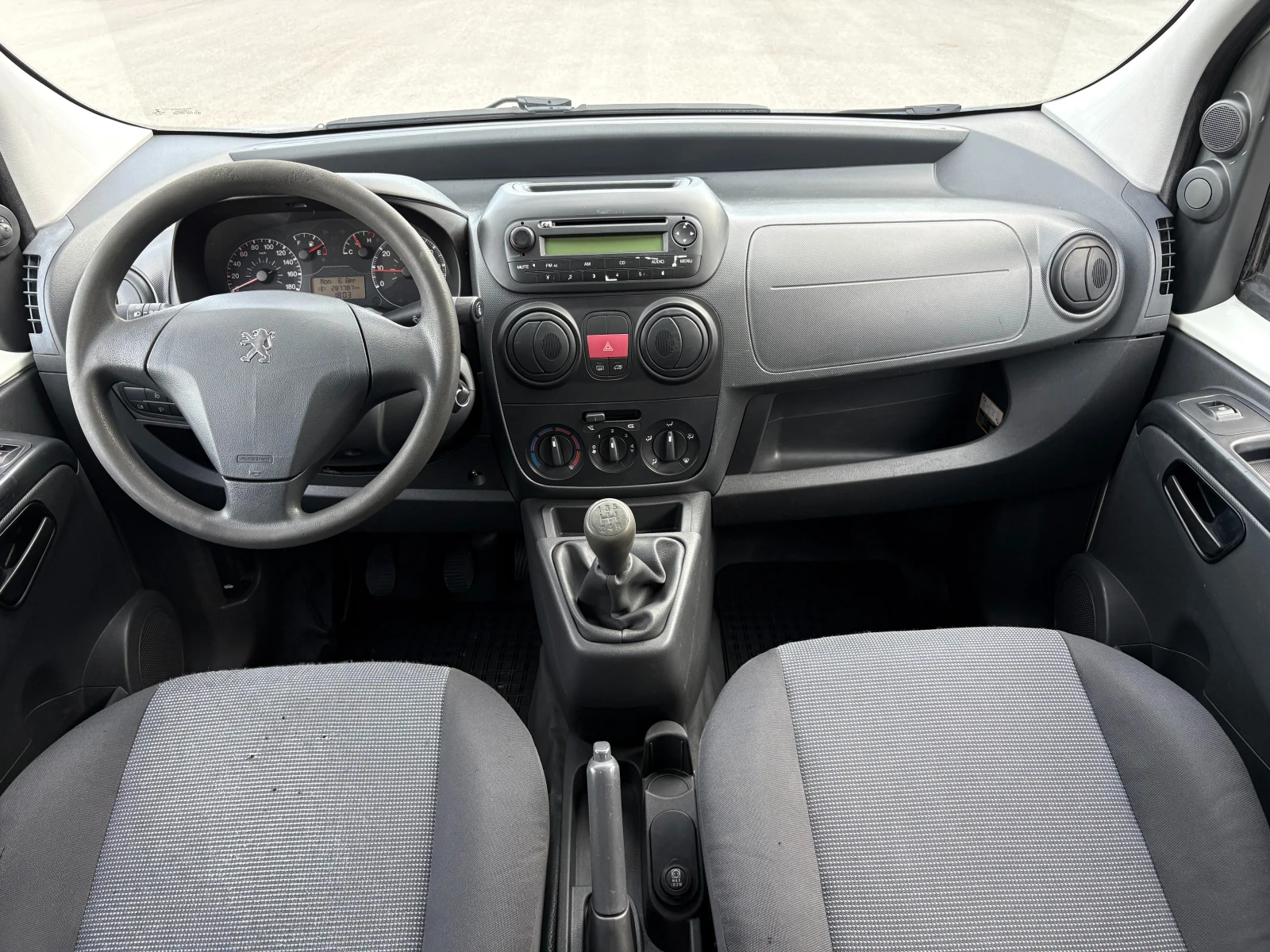 Fiat Qubo 1.4DIESEL, снимка 13 - Автомобили и джипове - 54744463