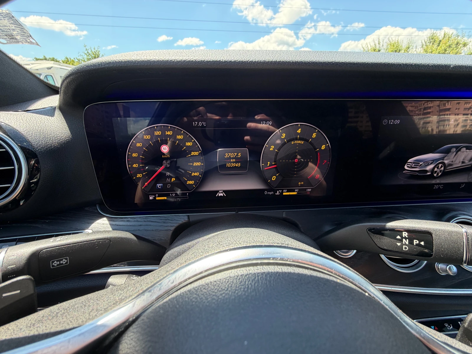 Mercedes-Benz E 350 /AMG пакет/ 4MATIC/ 360* / Panorama/ Burmester/ mu, снимка 12 - Автомобили и джипове - 54901459