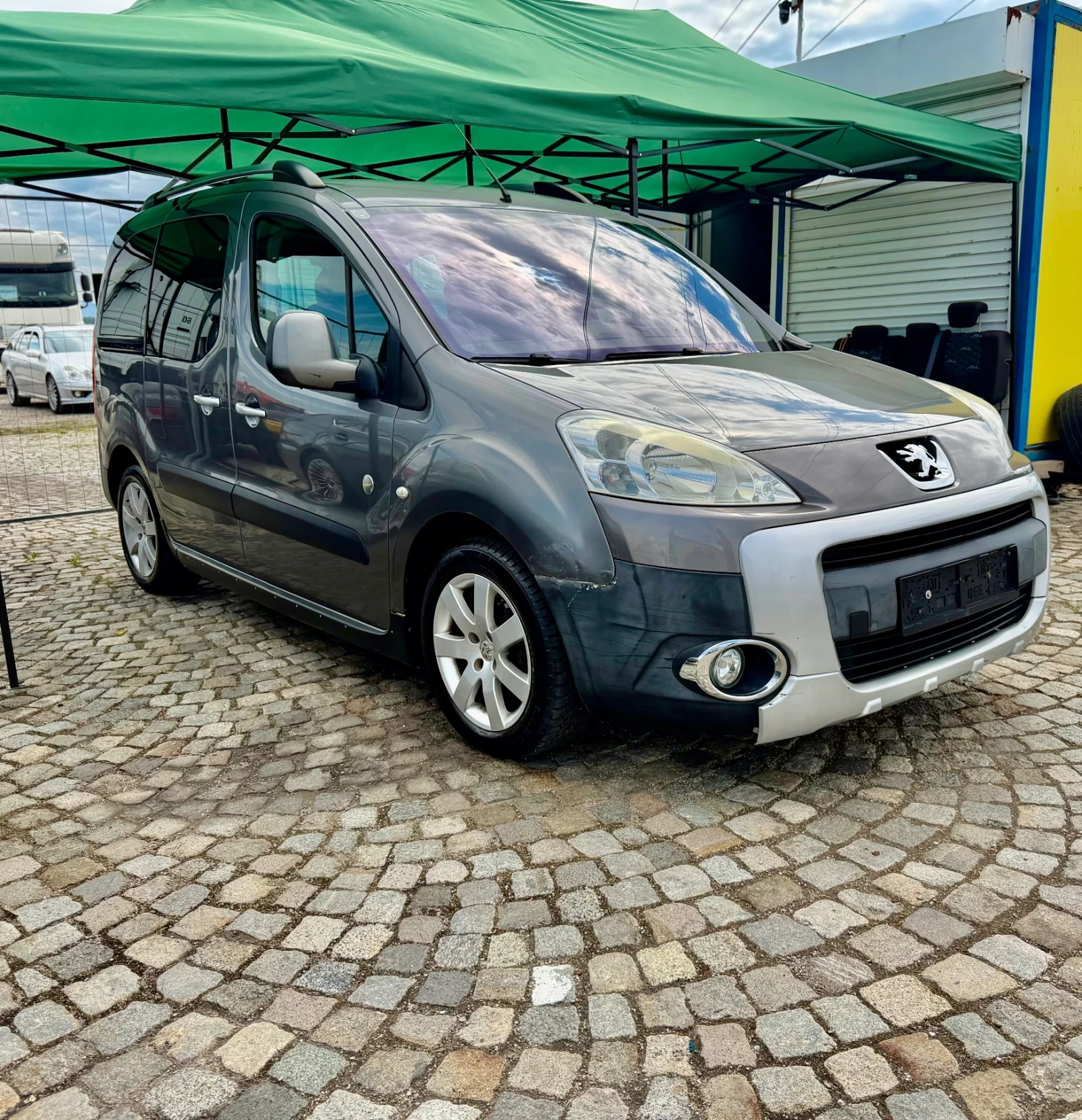 Peugeot Partner Teppe /1.6HDI/120кс/Лизинг/Бартер, снимка 3 - Автомобили и джипове - 55135749
