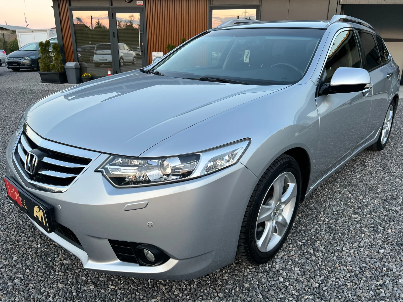 Honda Accord 2.0i-VTEC 135256км/JHMCW1780FC200309/Серв. история