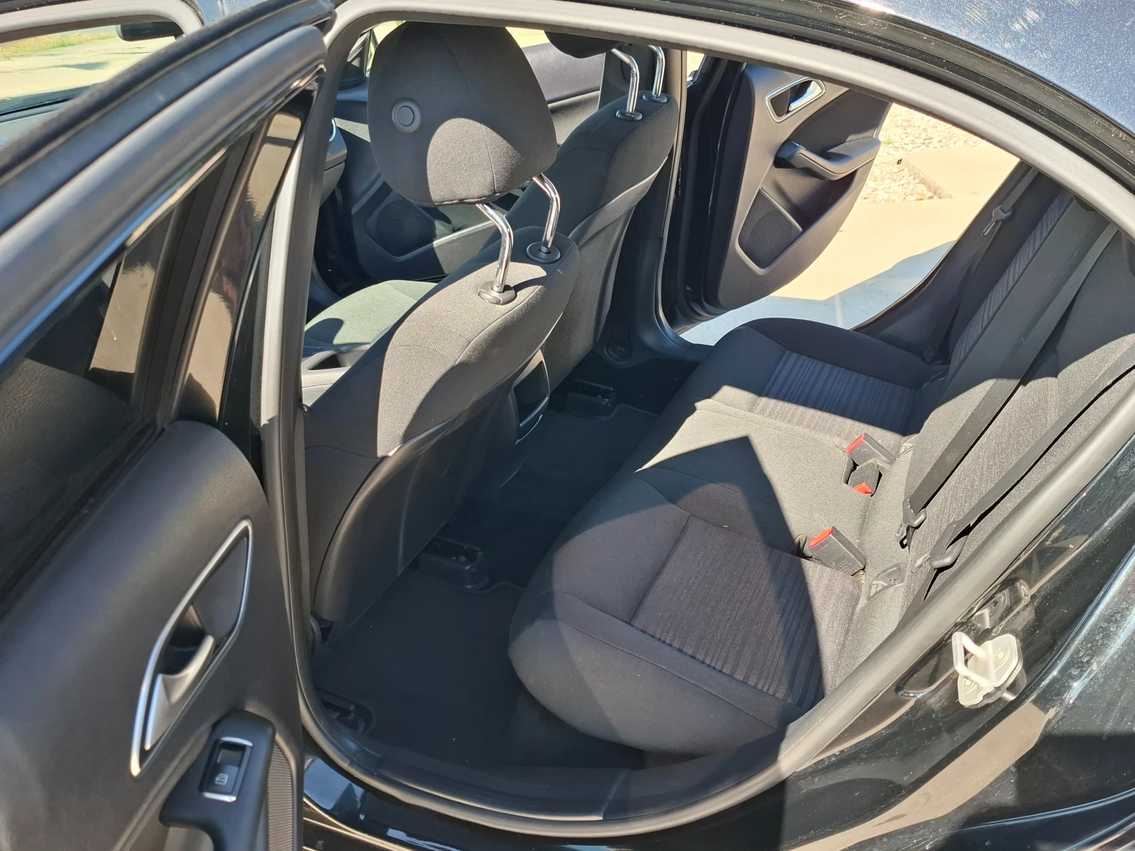 Mercedes-Benz A 180 CDI/Euro5B, снимка 13 - Автомобили и джипове - 55622374