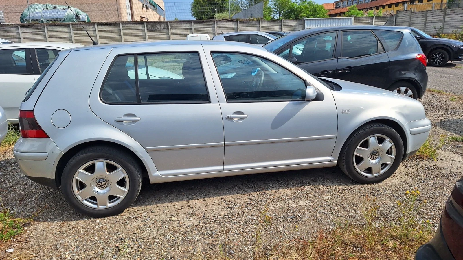 VW Golf 1.9tdi 110к.с. нов внос от Италия , снимка 6 - Автомобили и джипове - 55831830
