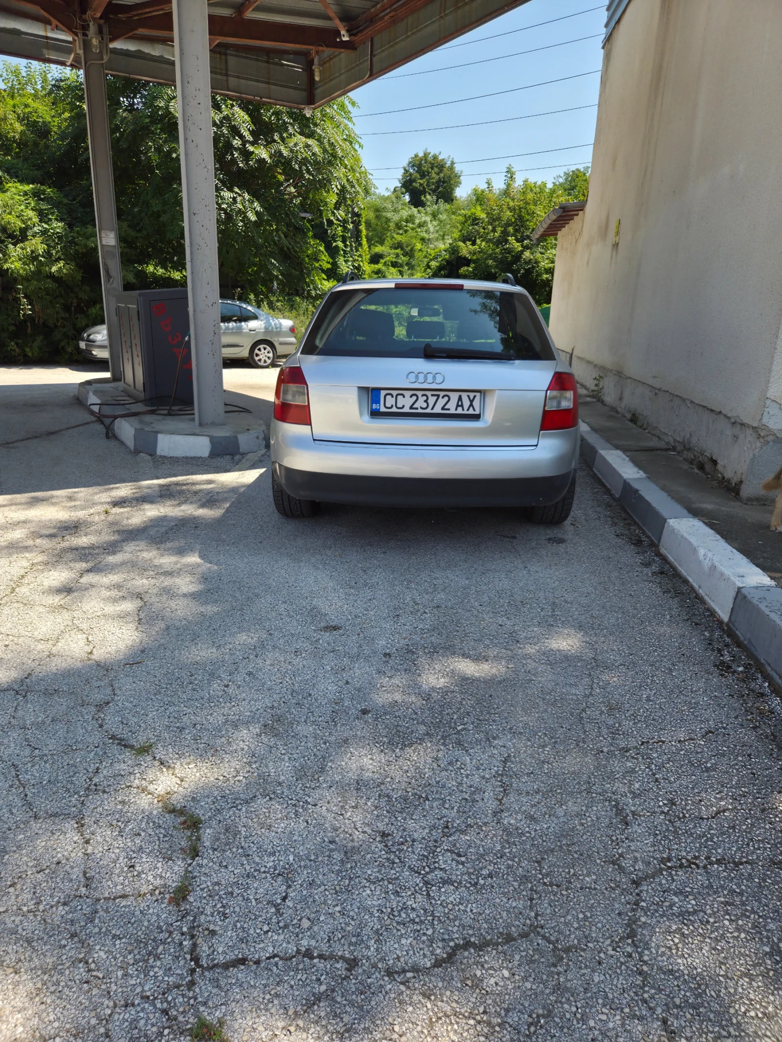 Audi A4 1, 9 TDI, снимка 4 - Автомобили и джипове - 55807964