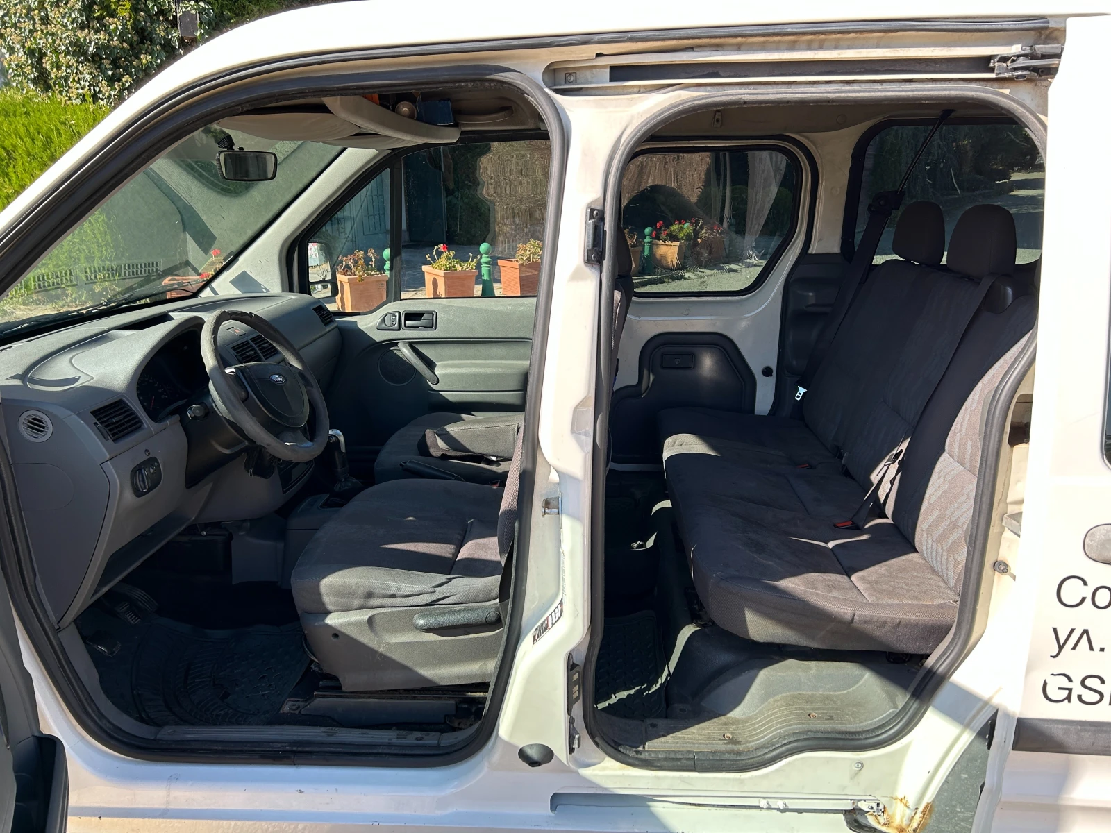Ford Tourneo Connect, снимка 10 - Автомобили и джипове - 56397323