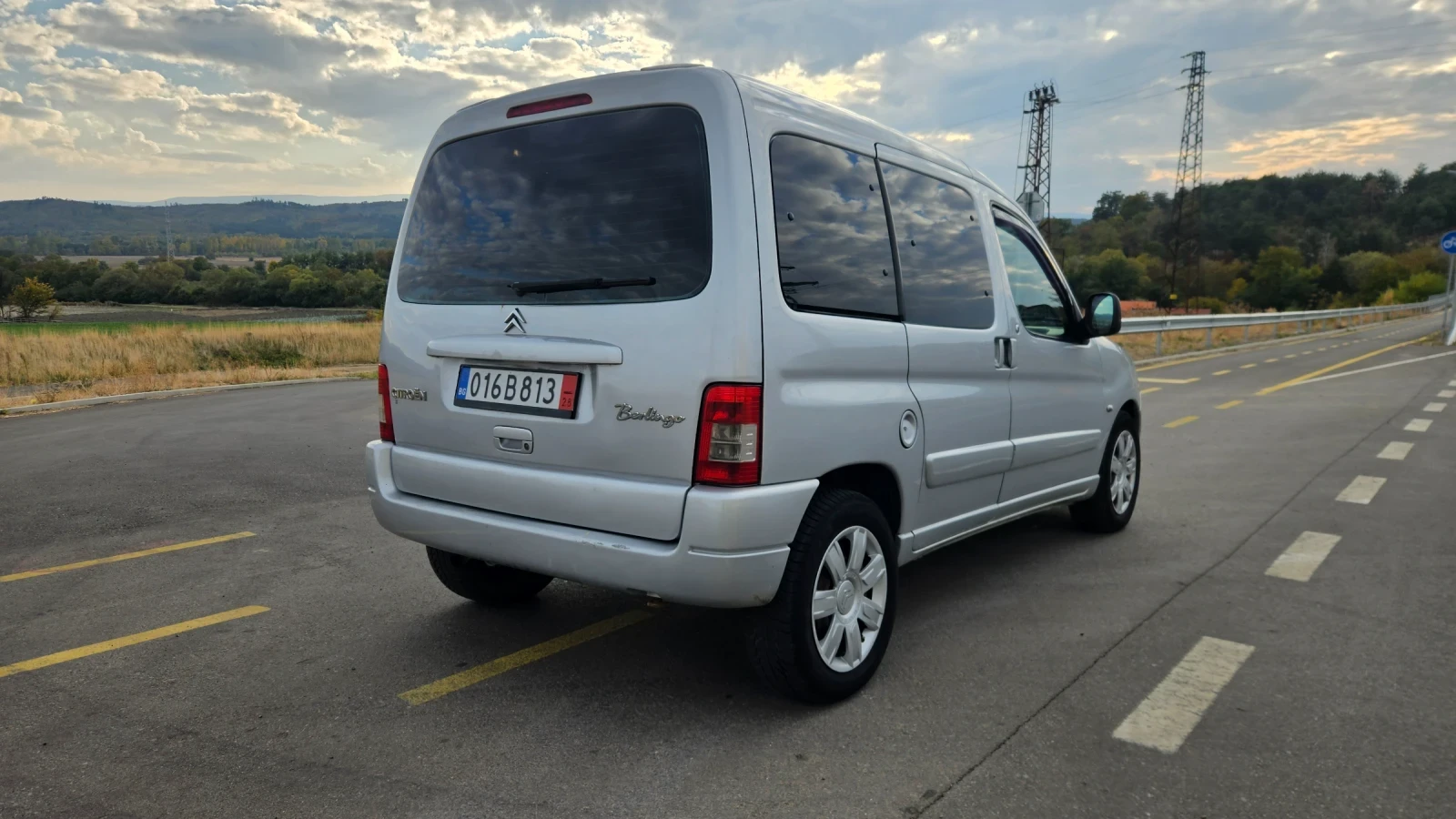 Citroen Berlingo 1.6 HDI, снимка 5 - Автомобили и джипове - 56618500