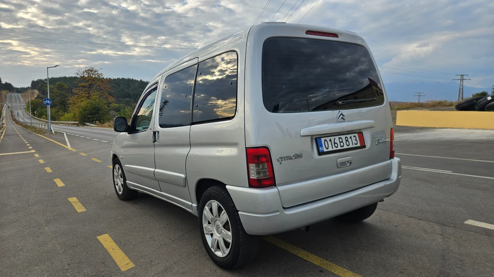 Citroen Berlingo 1.6 HDI, снимка 7 - Автомобили и джипове - 56618500