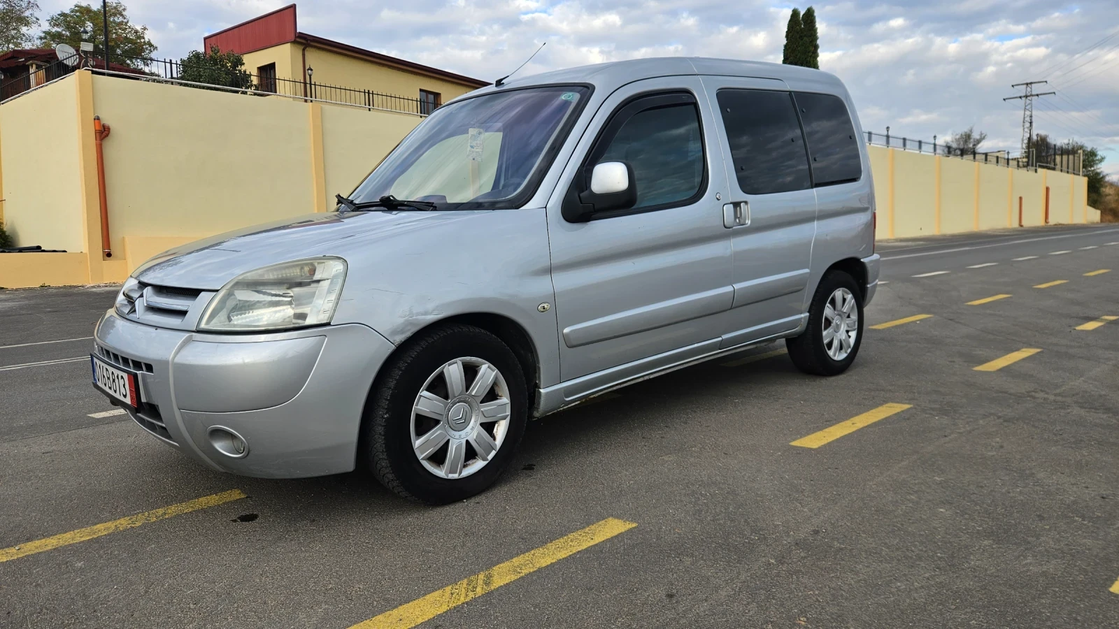 Citroen Berlingo 1.6 HDI, снимка 12 - Автомобили и джипове - 56618500
