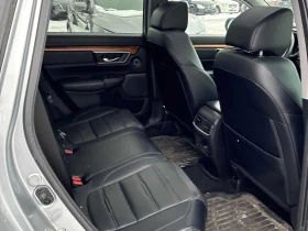 Honda Cr-v * Touring * KEYLESS * PANO * ПОДГРЕВИ * CARFAX * , снимка 14