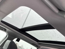 Honda Cr-v * Touring * KEYLESS * PANO * ПОДГРЕВИ * CARFAX * , снимка 11