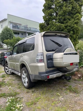 Mitsubishi Pajero - 10000 € / 19558.30 лв. - 54684123 2