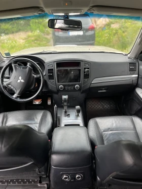 Mitsubishi Pajero - 10000 € / 19558.30 лв. - 54684123 11