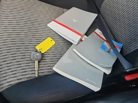 Toyota 4runner 4.0* V6* ПОДГРЕВ* КАМЕРА* КЕЙЛЕС* LANE* ASSIST, снимка 14