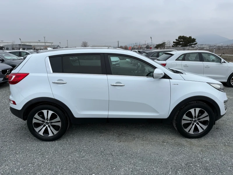 Kia Sportage (KATO НОВА)^(4x4), снимка 4 - Автомобили и джипове - 44843516