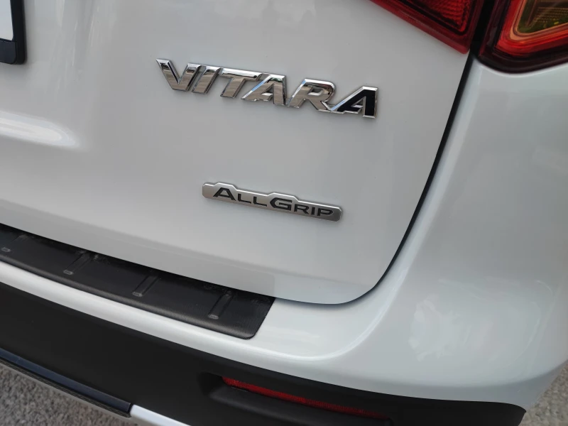 Suzuki Vitara 1.6D-120ks-6sk-4X4-ДИСТРОНИК-ПОДГРЕВ-КАМЕРА, снимка 7 - Автомобили и джипове - 50324683
