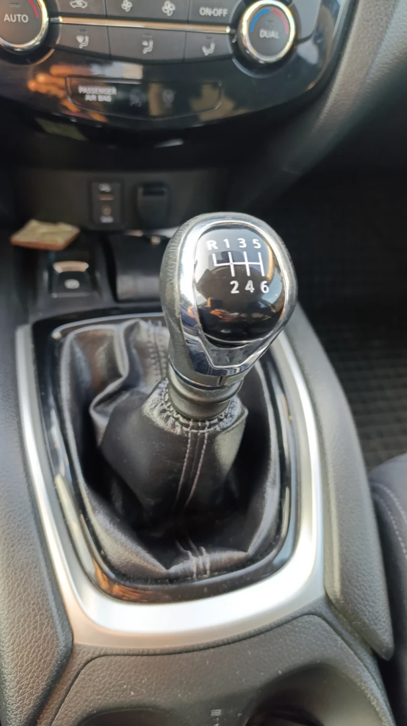 Nissan X-trail, снимка 11 - Автомобили и джипове - 50586138