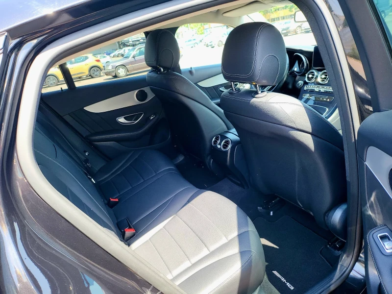 Mercedes-Benz GLC 250 Coupe/9 G TRONIC/ AMG, снимка 8 - Автомобили и джипове - 52206916
