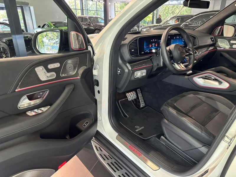 Mercedes-Benz GLS 63 AMG G700 BRABUS CARBON TV, снимка 6 - Автомобили и джипове - 52998816